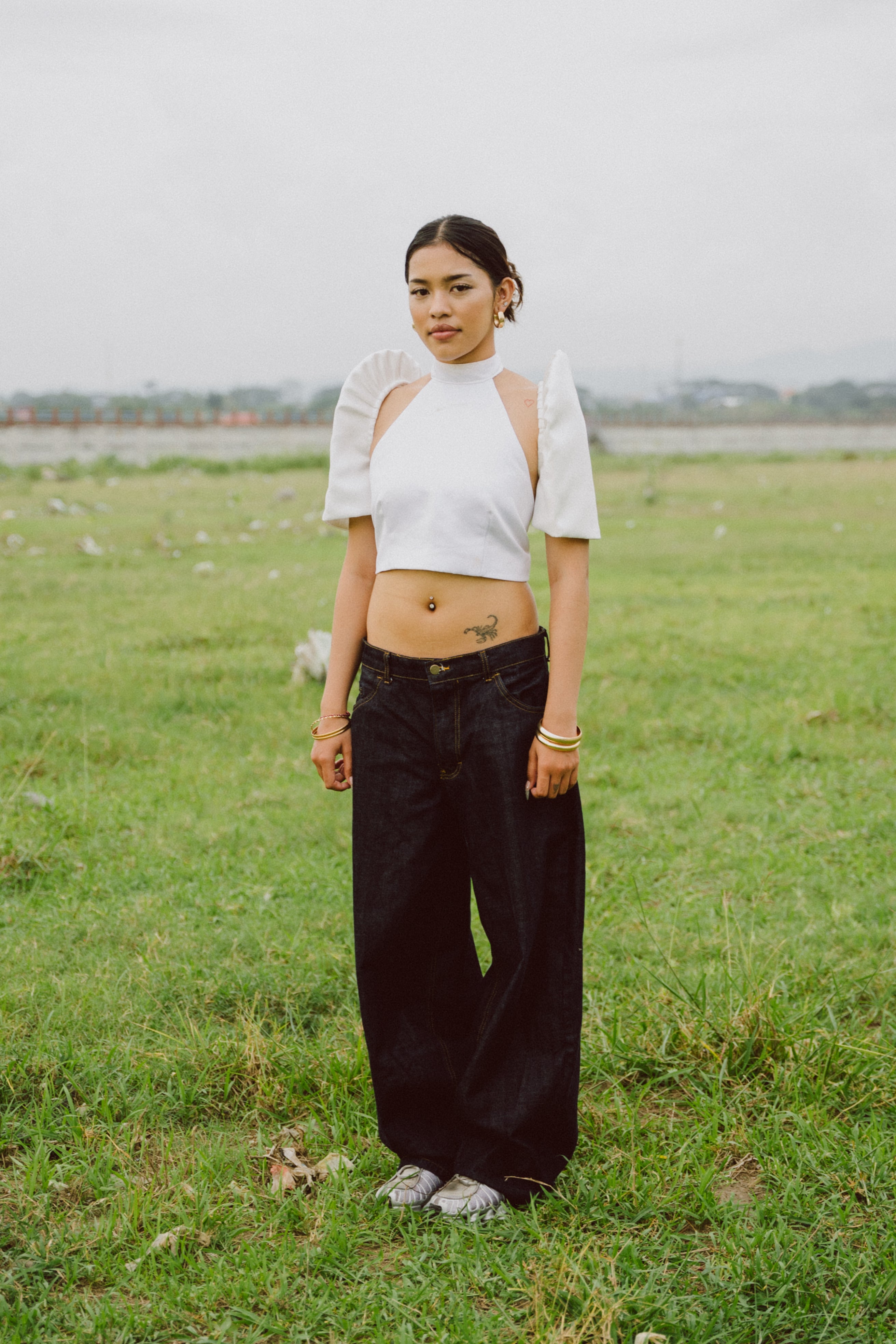 Terno Halter Set in Off-white Satin